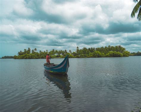 Live kerala has compiled a list of all these places in kerala and is available below. About Kerala | Kerala at a Glance - Kerala Tourism 2020