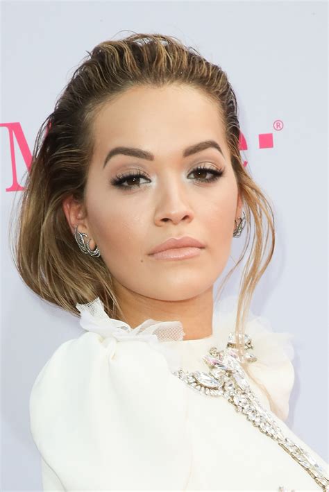 Rita Ora Hair And Makeup At The 2017 Billboard Music Awards Popsugar