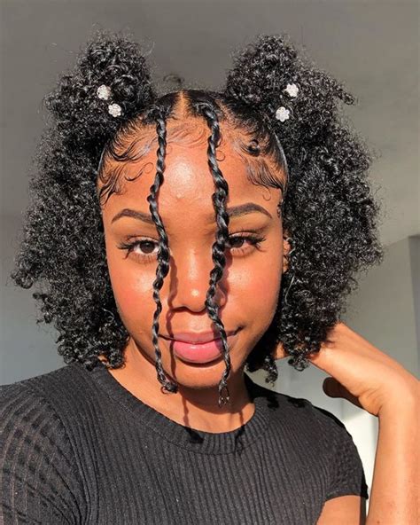 Pin By Samara Simone On N A T U R A L I S T A Curly Girl Hairstyles Protective