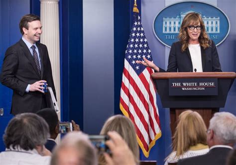 C J Cregg Takes Over The White House Press Briefing Huffpost Latest News