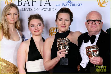 kate winslet and real life daughter mia threapleton pose for rare pics together at bafta tv awards