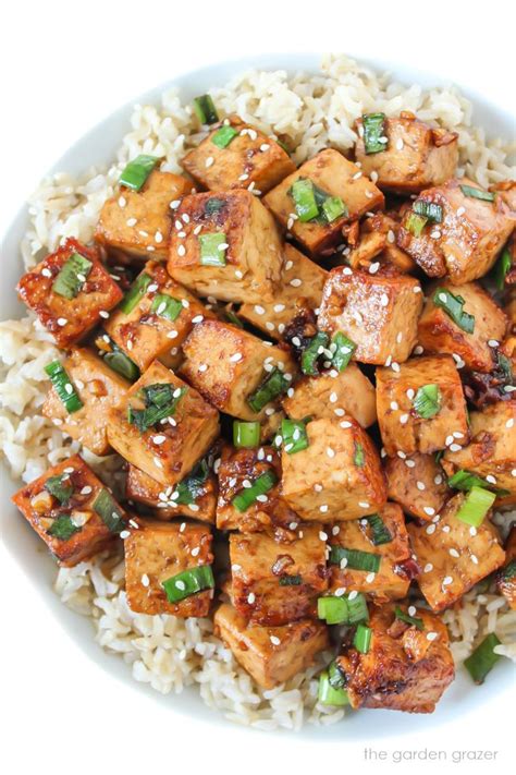 Try extra firm tofu grilled or fried, it also works well in pastas, sandwiches, and curries. Asian Garlic Tofu with Rice | Recipe | Firm tofu recipes, Tofu, Veggie recipes