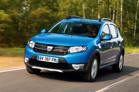 İlgili fiyatlar, katılımcı dacia yetkili satıcılarında geçerlidir, tavsiye edilen fiyatlardır. Dacia Sandero Stepway prices announced | Auto Express