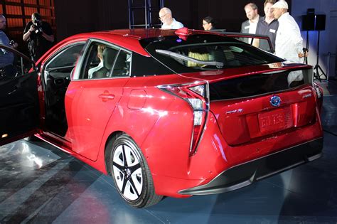 2016 Toyota Prius Few Details At Global Launch Of 55 Mpg Hybrid Photos