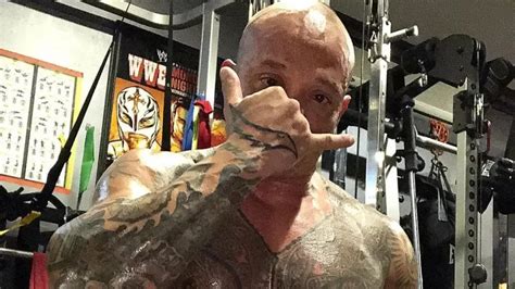 Rey Mysterio Without His Mask Photos Of What Wwe Icon Really Looks