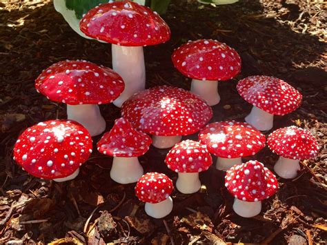 Mushroom Plant Mushroom Crafts Mushroom Decor Garden Art Diy Garden