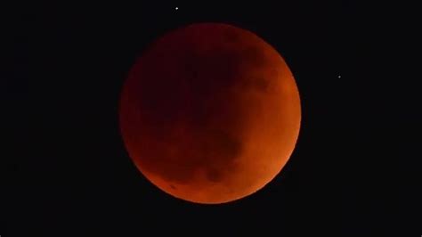 Eclipse Lunar Desde El Espacio Video Captado Por Nasa Rpp Noticias