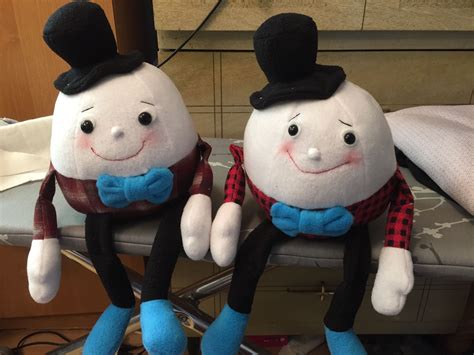 penny made these two humpty dumpty dolls from my pattern i love their individual expressions