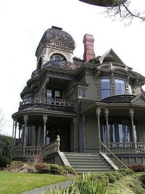 40 Gothic House Ideas In 2020 Gothic House Victorian Homes Old Houses