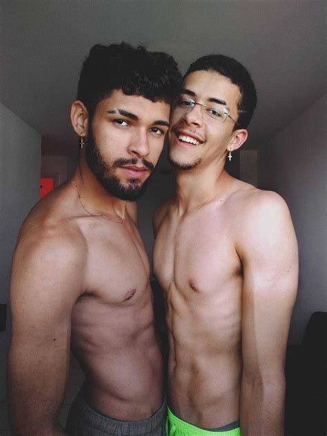Jóvenes desnudos juntos Fotos eróticas y porno