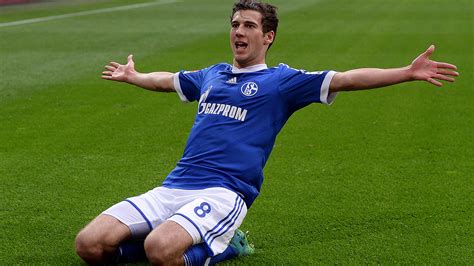 Auf der seite angekommen, durchstöbern,teil der seite werden und auf dem neusten stand sein! FC Bayern: Schalke deny Leon Goretzka rumours | Goal.com