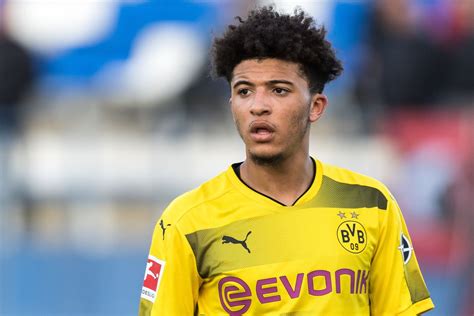 Jadon sancho is 21 years old (25/03/2000) and he is 180cm tall. Jadon Sancho: A Better Emre Mor? - Fear The Wall