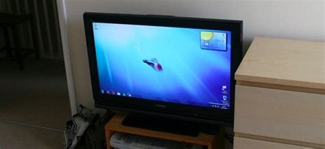 Learn about the best ways to connect your computer to your television to watch videos, movies, and shows on your tv screen. Why You Should Connect a PC to Your TV (Don't Worry; It's ...