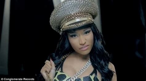 Nicki Minaj Shakes Her Behind As She Dances Provocatively In Busta Rhymes Twerk It Video