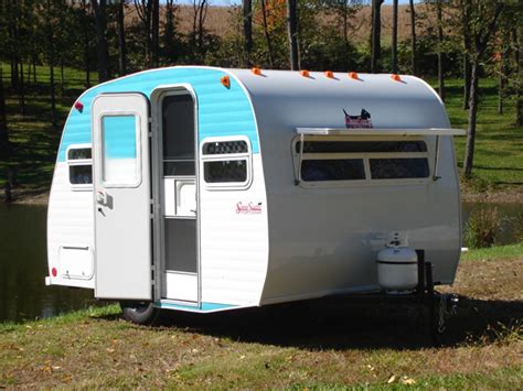 Guide To Retro Style Campers And Travel Trailers