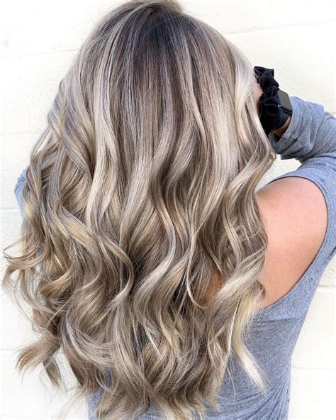 50 Best Blonde Highlights Ideas For A Chic Makeover In 2020 Hair