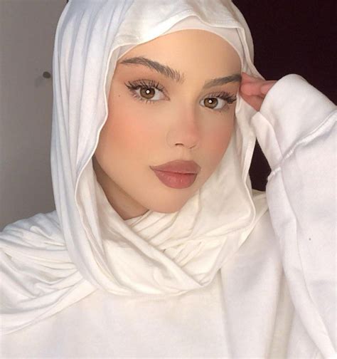 😊sham😊 adlı kullanıcının hijab panosundaki pin güzellik Çiçek