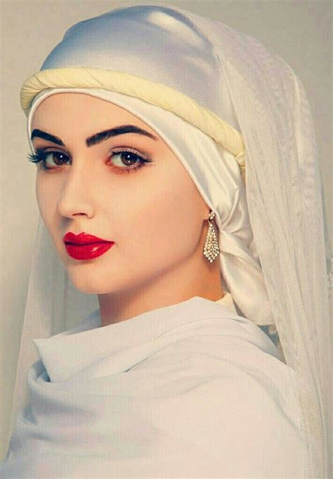 Arabic Face Woman In Veil Digital Art