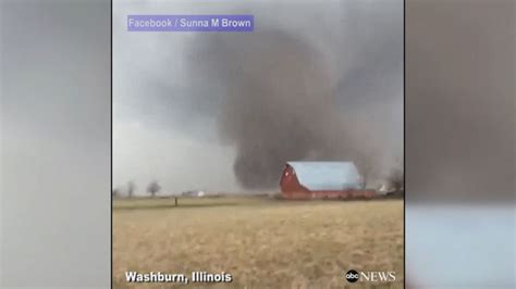 Tornado Touches Down In Illinois Good Morning America