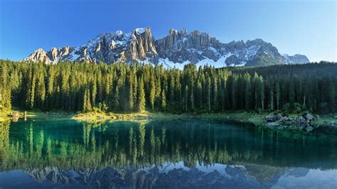 Download 1366x768 Wallpaper Forest Lake Mountains Reflections