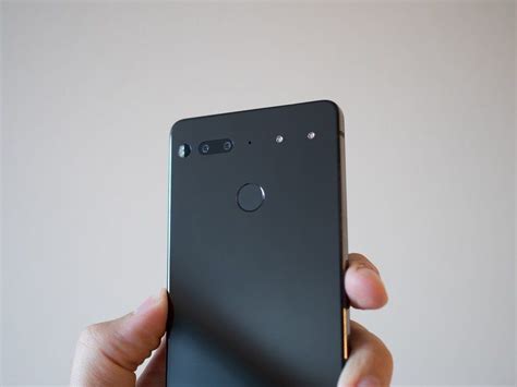 Essential Phone Review One Big Step Away From The Flagship