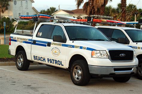 Volusia County Beach Patrol Beach Patrol Units Sitting Out Flickr