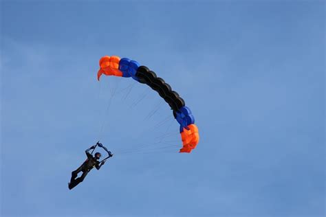 Parachute Skydive Gratis Foto Op Pixabay Pixabay