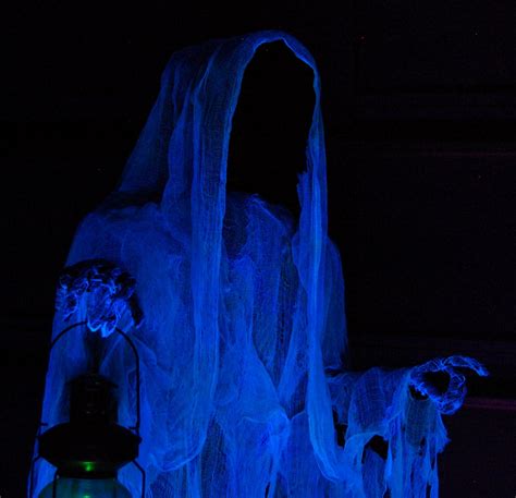 Prop Showcase Animated Cloaked Ghost Halloween Forum