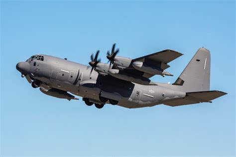 C 130 Hercules 2600 Aeronaves Entregues E Contando