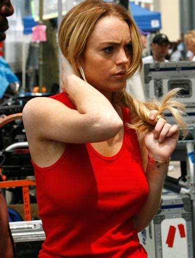 Lindsay Lohan Lindsay Lohans Boops Are Getting Huge