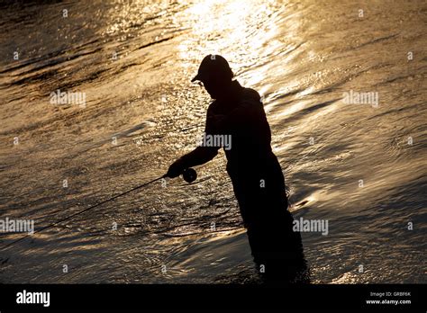 Fisherman Fighting Hi Res Stock Photography And Images Alamy
