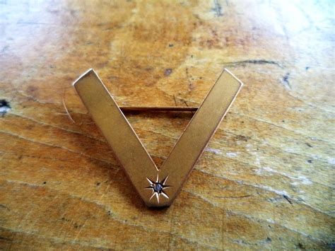 Wwii Victory Pin V For Victory Pin Gold Gf Metal V Initial Etsy