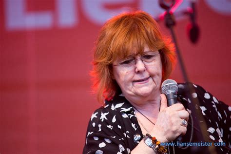 Maggie Reilly Make Great Webcast Gallery Of Photos