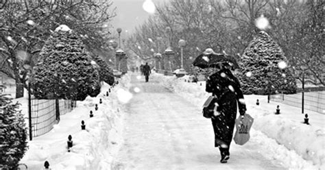 หิมะตก ที่หล่าวกาย *** สำข่าว rfa เวียดนาม วันที่ 11 ม.ค.2564 รายงานว่า มีนักท่องเที่ยวแห่ไปชมหิมะตก ที่ จ.หล่าวกาย ภาคตะวันตกเฉียงเหนือของเวียดนาม ติด. ไทยอดเล่นหิมะ อดีตรองอธิบดีกรมอุตุฯ ยันไม่มีโอกาสตก ชี้ ...