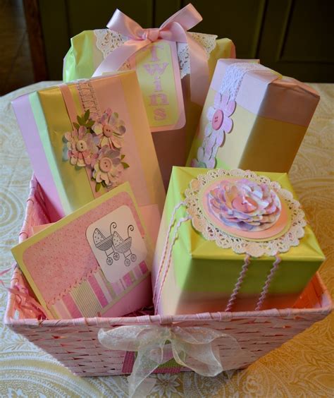 10 Attractive Baby Shower Gift Wrapping Ideas 2024