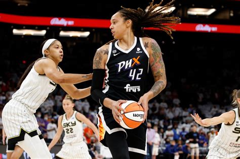 Russian media: Detention of WNBA's Griner extended to May 19 - United News Post