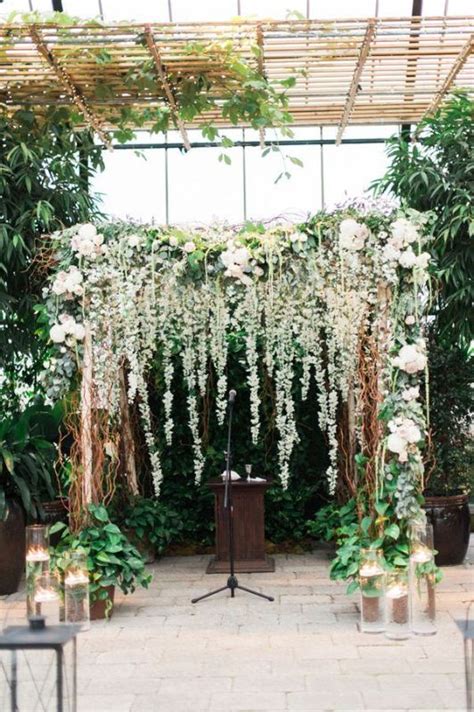 Tony russell celebrates the seasonal planting highlights at a handful of britain's finest gardens. 54 Romantic Botanical Wedding Ceremony Backdrops ...