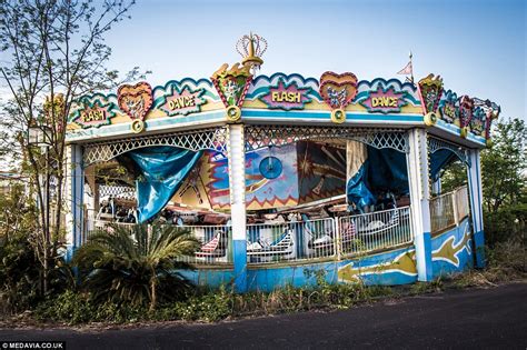 Inside The Abandoned Japanese Nara Dreamland Theme Park Built In The