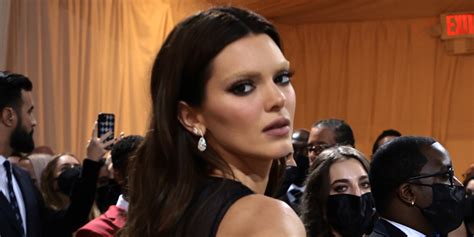 Kendall Jenner Rocks A See Through Top And Bleached Brows For Her Met