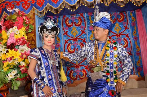 Nama Baju Adat Sulawesi Selatan Dengan Corak Dan Unik Budayanesia
