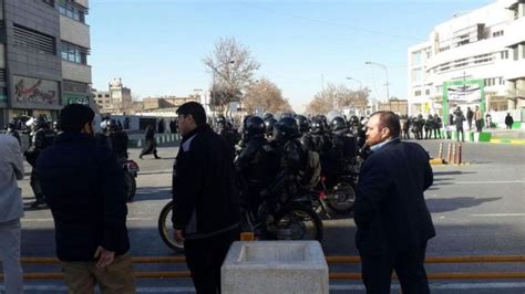 واشنطن تدين اعتقال المتظاهرين في إيران bbc news عربي