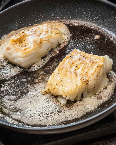 Butter Basted Fish With Garlic And Thyme Leites Culinaria