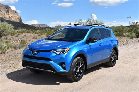 2017 Toyota Rav4 Se Hybrid Review Is Fuel Efficiency Enough