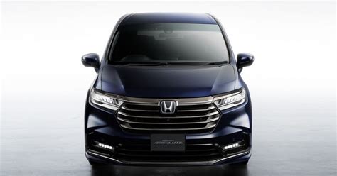 Make alighting from the odyssey effortless. 2020 Honda Odyssey facelift previewed for Japan - e:HEV ...