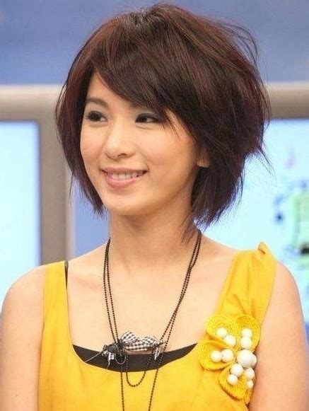 Short hair has always been a little this looks amazingly sweet. 18 New Trends in Short Asian Hairstyles - PoPular Haircuts