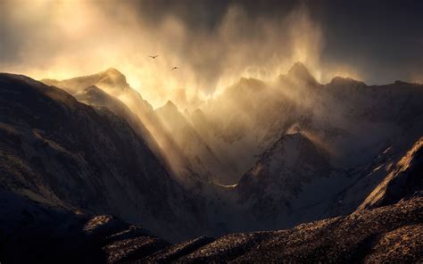 3840x2400 Sierra Nevada Mount Range Sun Rays 4k 4k Hd 4k Wallpapers