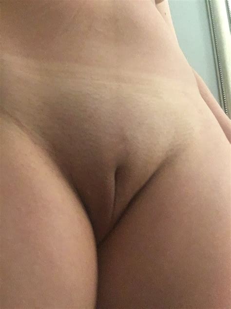 I Love Big Labia But Shaved Innies Are A Huge Turn On Too Porno