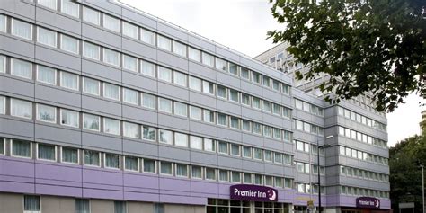 Central london premier inn hotels reviewed and compared. Premier Inn London Euston Hotel (London): What to Know ...