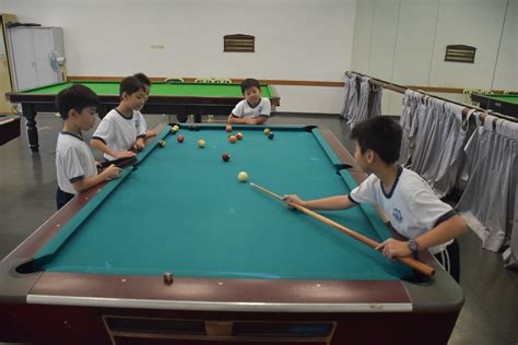 1 day ago · 一名女子於荃灣曹公潭遇溺不治。 事發於傍晚6時許，一名23歲非華裔女子與朋友在曹公潭游泳期間失蹤，消防到場後發現，並救起事主，她送院後不治。 警方初步調查相信事主遇溺，死因有待驗屍後確定。 09-10-2018 三、四年級學校旅行 -曹公潭戶外康樂中心/DSC_1328