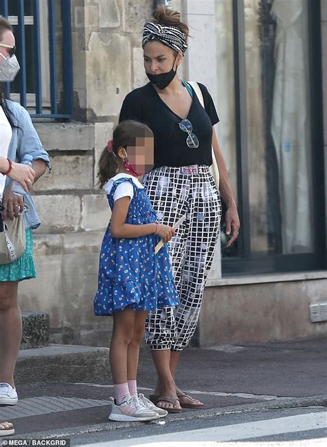 Eva Mendes 47 And Daughters Esmeralda And Amada Go Sightseeing In France Daily Mail Online